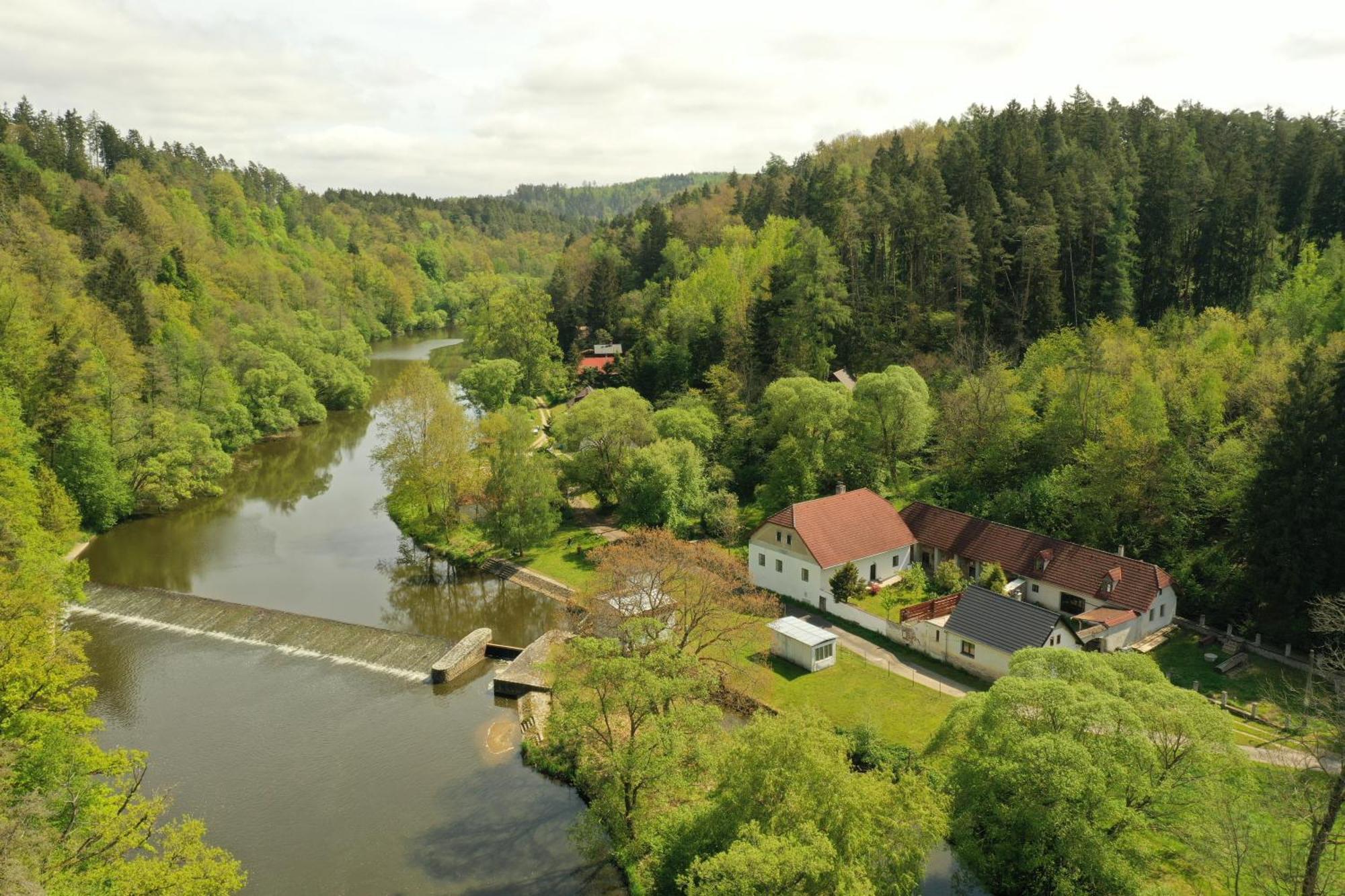Bejsovcuv Mlyn Becice Exterior foto